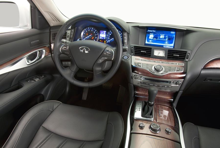  Infiniti M35h 2011 года  (фото 4 из 12)